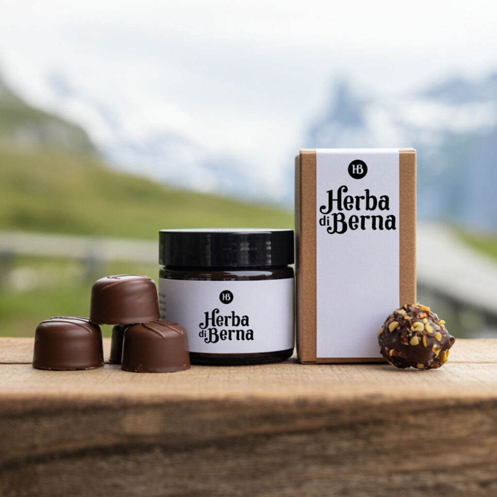 CBD Blüten Harlequin Indoor kaufen – legale Hanfblüten aus der Schweiz, laborgeprüft und nachhaltig angebaut.